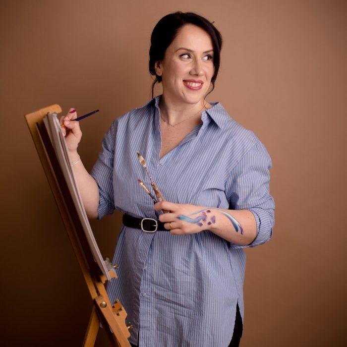 Ioana Maxim – pictor din România, trainer si creator de tablouri originale, handmade